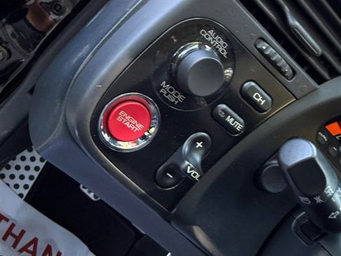 Used 2005 Honda S2000 image 46