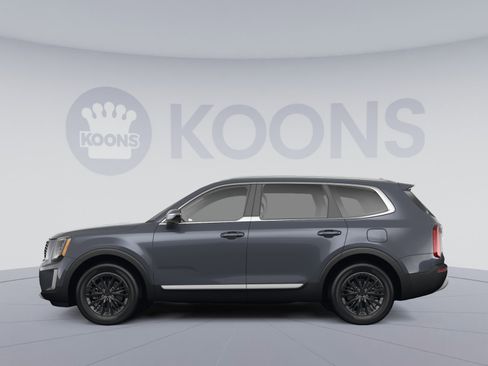Used 2021 Kia Telluride SX w/ SX Prestige Package AWD/4WD image 2