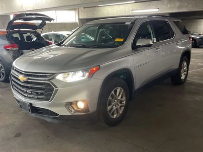 Used 2020 Chevrolet Traverse LT