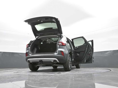 Used 2025 Ford Escape SE w/ PHEV Premium Package image 51