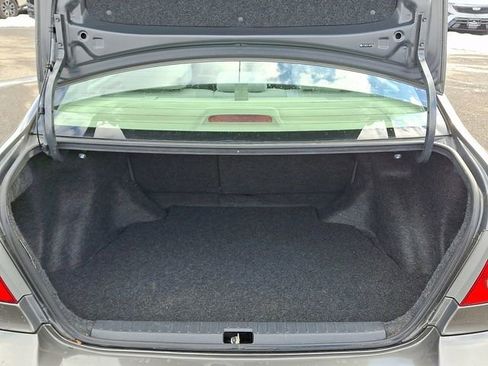 Used 2006 Toyota Corolla CE image 25