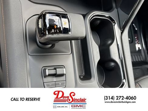 New 2026 GMC Sierra 1500 AT4 w/ Technology Package AWD/4WD image 20