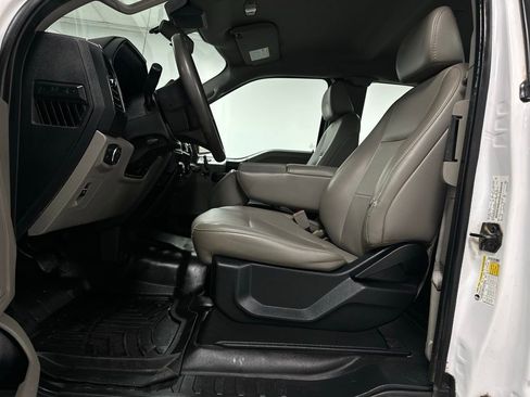 Used 2019 Ford F150 XL w/ Equipment Group 101A Mid image 17