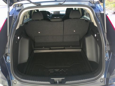 Used 2025 Honda CR-V LX image 31