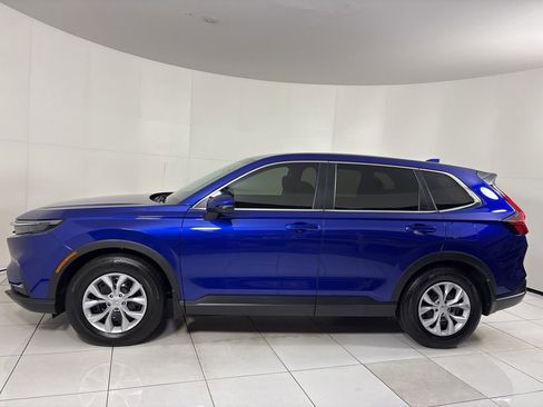 Used 2024 Honda CR-V LX image 2