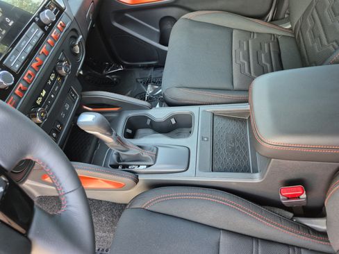 New 2026 Nissan Frontier Pro-X w/ Pro-X Convenience Package RWD image 22