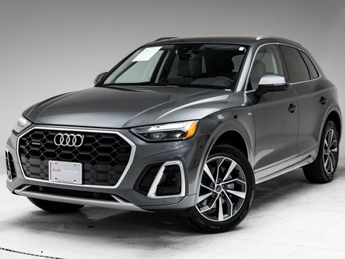 Used 2023 Audi Q5 2.0T Premium w/ Convenience Package AWD/4WD image 1
