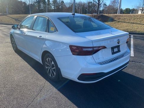 Used 2024 Volkswagen Jetta S image 10