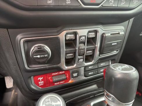 Used 2019 Jeep Wrangler Unlimited Rubicon AWD/4WD image 14