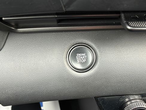 Certified 2025 Hyundai Elantra Sport FWD image 28