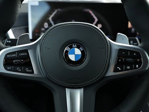 New 2026 BMW X5 xDrive40i w/ M Sport Package image 32