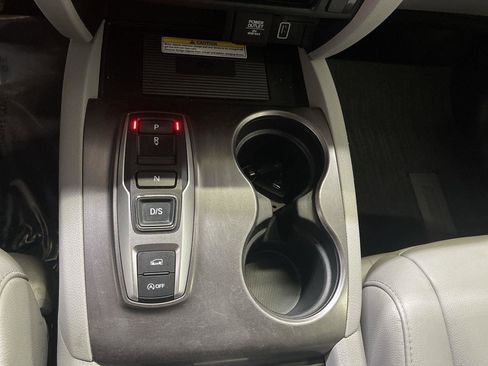 Used 2022 Honda Pilot Special Edition image 19