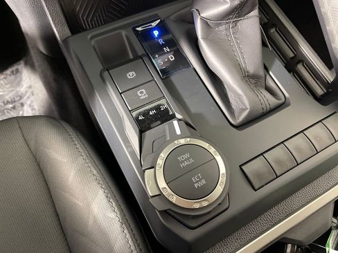 New 2026 Toyota Tacoma SR5 image 27