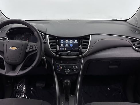 Used 2019 Chevrolet Trax LS FWD image 23