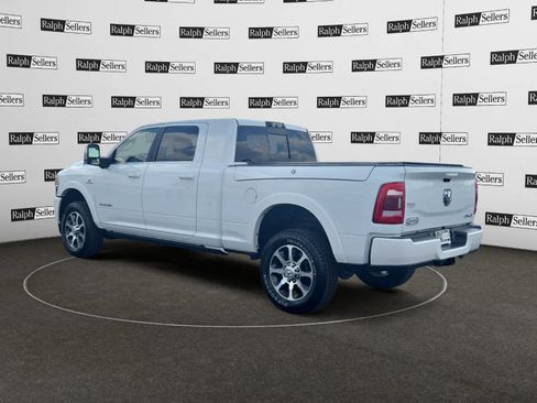 Used 2024 RAM 2500 Limited w/ Towing Technology Group AWD/4WD image 4