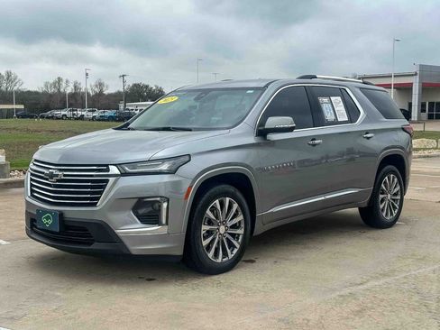 Certified 2023 Chevrolet Traverse Premier image 7