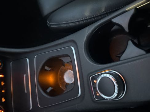 Used 2019 Mercedes-Benz GLA 250 image 15