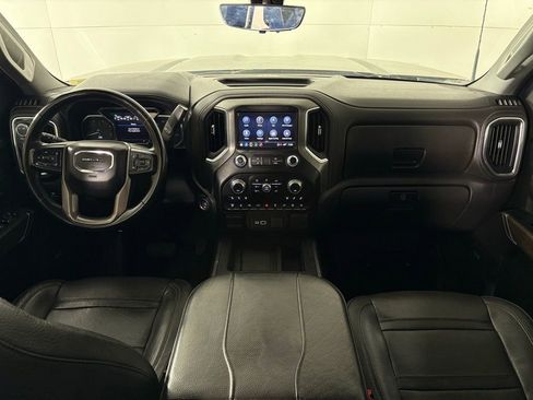 Used 2023 GMC Sierra 3500 Denali w/ Denali Black Diamond Edition AWD/4WD image 35