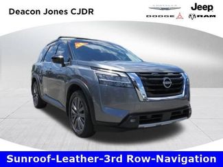 Used 2022 Nissan Pathfinder SL w/ SL Premium Package FWD video 1