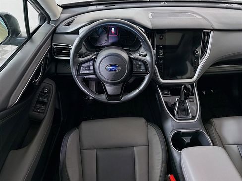 Certified 2025 Subaru Outback Onyx Edition XT image 4