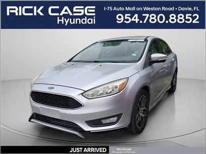 Used 2016 Ford Focus SE w/ SE Sport Package