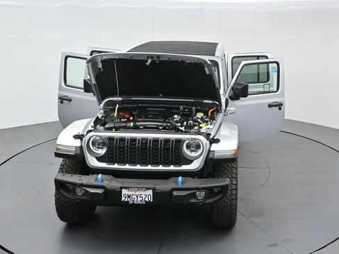 Used 2024 Jeep Wrangler Unlimited Rubicon 4xe image 40