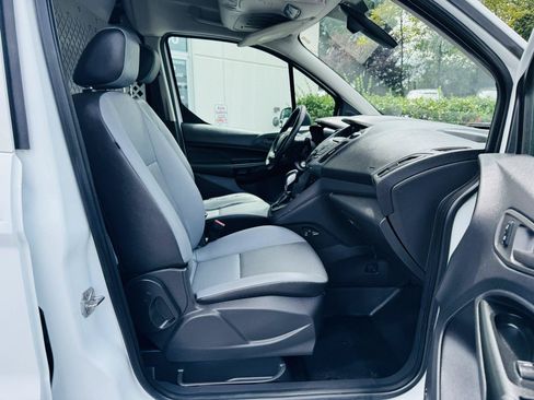 Used 2017 Ford Transit Connect XL FWD image 16