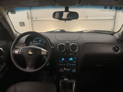 Used 2011 Chevrolet HHR LS image 11
