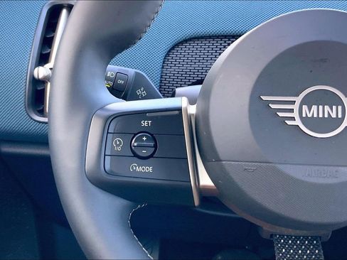 Certified 2025 MINI Cooper Countryman S w/ Comfort Package Max image 20