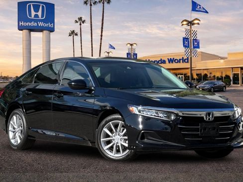 Certified 2022 Honda Accord LX image 2