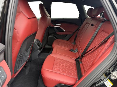 New 2026 Audi SQ5 Premium Plus AWD/4WD image 16