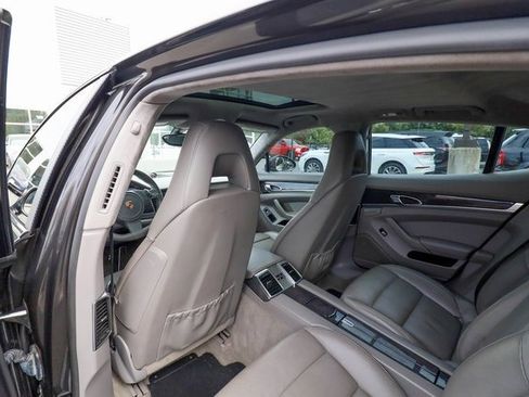 Used 2012 Porsche Panamera Turbo image 34