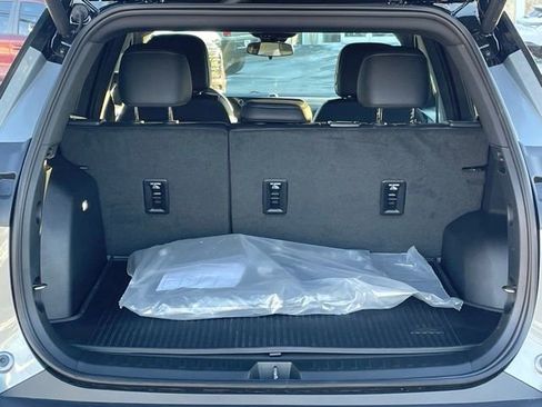 New 2026 Chevrolet Equinox LT w/ Convenience Package II image 21
