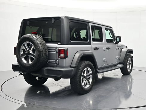 Used 2019 Jeep Wrangler Unlimited Sport w/ Technology Group AWD/4WD image 5