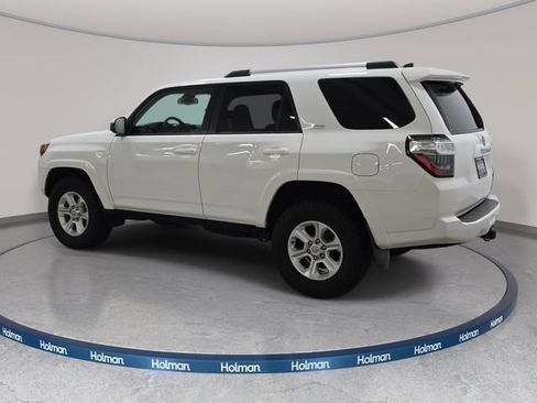 Used 2021 Toyota 4Runner SR5 AWD/4WD image 8
