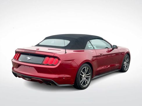 Used 2017 Ford Mustang Premium image 8