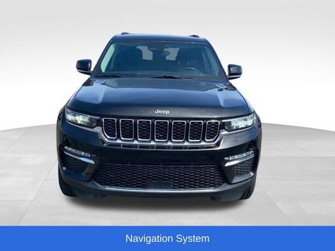Used 2023 Jeep Grand Cherokee Limited AWD/4WD image 2