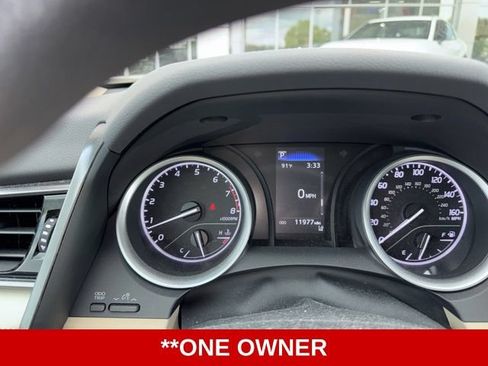 Used 2023 Toyota Camry LE FWD image 6