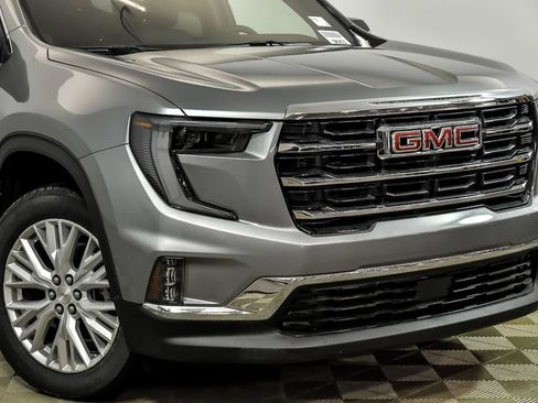 New 2027 GMC Acadia Elevation w/ Elevation Premium Package AWD/4WD image 2