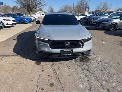 Used 2025 Honda Accord Sport image 33