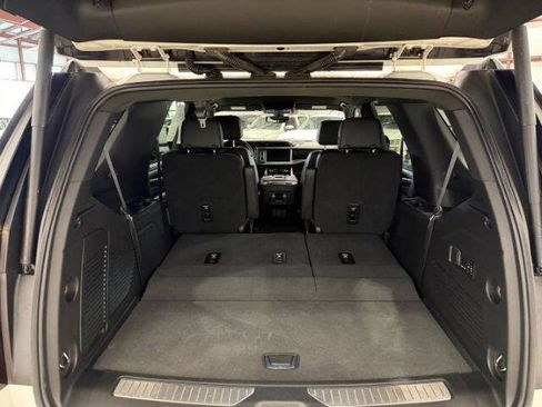 Used 2021 GMC Yukon Denali AWD/4WD image 19