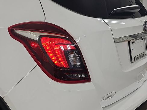 Used 2019 Buick Encore Preferred FWD image 38
