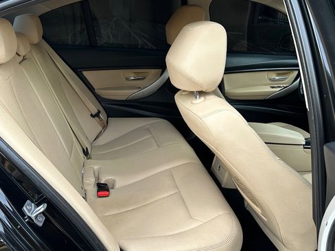 Used 2018 BMW 320i Sedan image 14