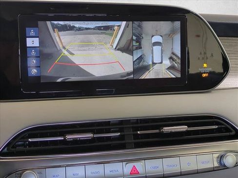 Used 2021 Hyundai Palisade Limited AWD/4WD image 14