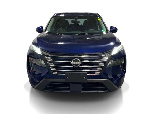 Used 2024 Nissan Rogue SV AWD/4WD image 6