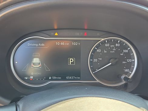 Used 2019 Nissan Kicks SR w/ SR Premium Package FWD image 22