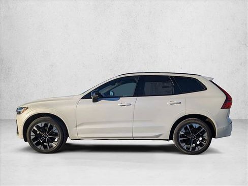 New 2026 Volvo XC60 B5 Plus w/ Protection Package Premier image 10