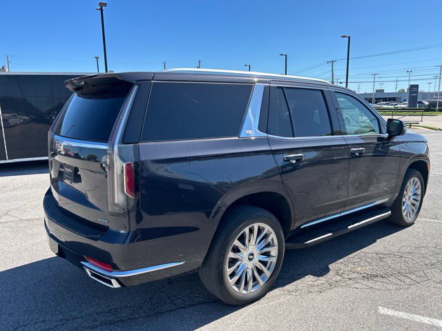 Used 2022 Cadillac Escalade Premium Luxury AWD/4WD image 6