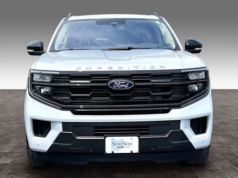 Used 2025 Ford Expedition Max Active AWD/4WD image 27