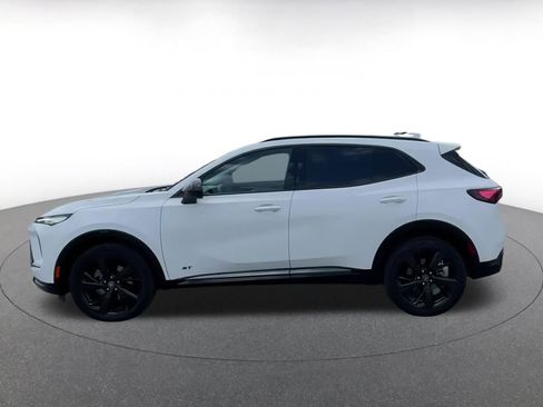 Used 2024 Buick Envision Sport Touring image 9